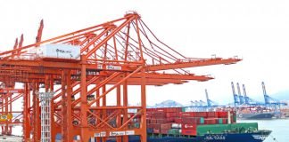 HMM, 농수산 수출품 선적 임시선박 출항