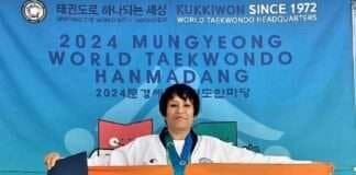 인도에서 온 여자 경찰관