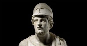 고대의 얼굴과 형상… 신, 전사, 황제가 주목받는 TimeLine의 3월 3일 고대 유물 및 고대 미술 경매 주요 출품작 소개